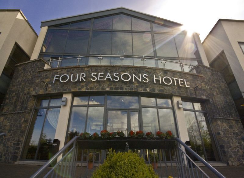 Four Seasons Hotel, Carlingford Exteriér fotografie